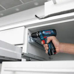 Akku-Bohrschrauber 'GSR 12V-15 Professional' mit 2 Akkus, Tasche und Zubehörset