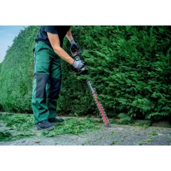 Akku-Heckenschere 'HS 18 LTX BL 55' 18 V 55 cm ohne Akku und Ladegerät