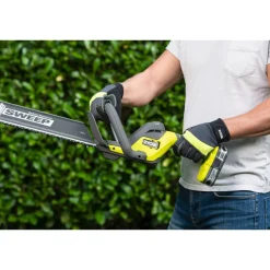 Akku-Heckenschere 'ONE+ RY18HT55A-0' 18 V 55 cm ohne Akku