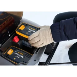 Akku-Schneefräse 'ST 700e Kit' 48 V 1000 W inklusive Akku und Ladegerät