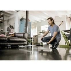 Akku-Staubsauger 'VC 6 Cordless ourFamily' mit Akku und Ladegerät