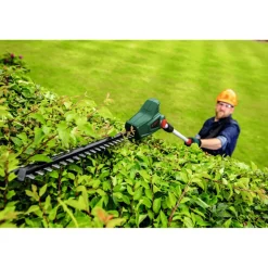 Akku-Teleskop-Heckenschere 'Universal Hedge Pole 18' bis zu 2,6 m mit Akku