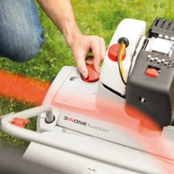 Benzin-Vertikutierer 'Combi Care 38 P' 1300 W 38 cm 1,8 PS bis 300 m²