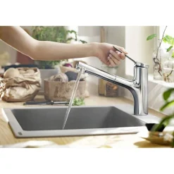 Einhebel-Küchenmischer 'Zesis M33 Eco 150' verchromt, mit Ausziehbrause