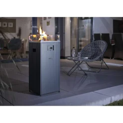 Gas-Feuerstelle 'Malta' grau Glasumrandung 38 x 38 x 91 cm
