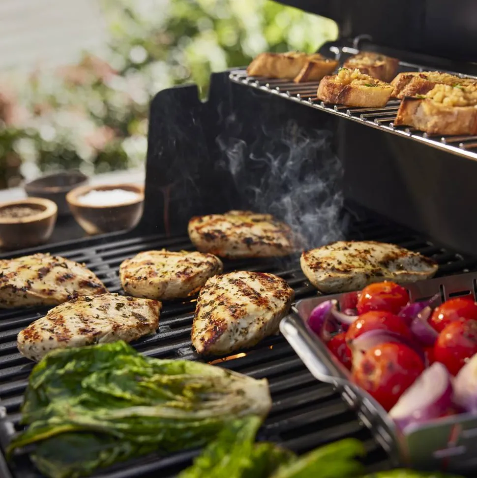 Gasgrill 'Genesis E-415' schwarz