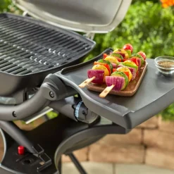 Gasgrill 'Q 1200' schwarz 104 x 120 x 60 cm