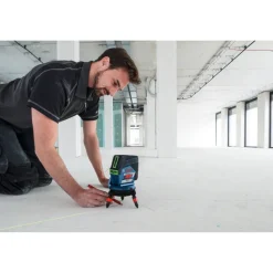 Kombilaser 'Professional GCL 2-50 CG' mit Akku und Halterung