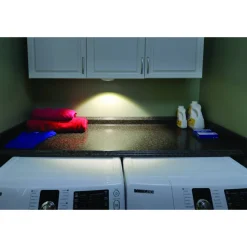 LED-Unterbauleuchte 'MB850' weiß 6,7 x 5,1 x 11,1 cm