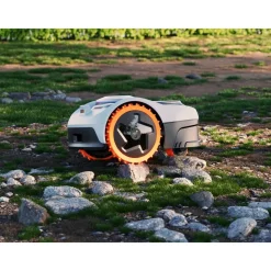 Mähroboter 'i206E AWD' bis 600 m²