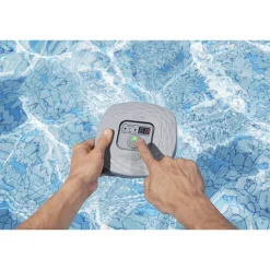 Salzwasseranlage 'LAY-Z-SPA Xtras' schwimmend akkubetrieben 0,5 g/h