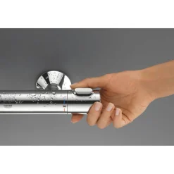 Thermostat-Duscharmatur 'Precision Flow' chromfarben