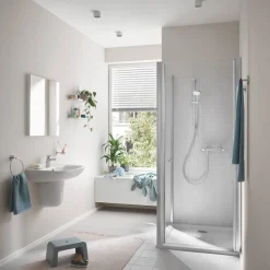 Thermostat-Duscharmatur 'Precision Flow' chromfarben