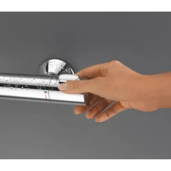 Thermostat-Duscharmatur 'Precision Flow' chromfarben
