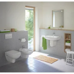 Wand-WC spülrandlos 'D-Code' inklusive WC-Sitz weiß