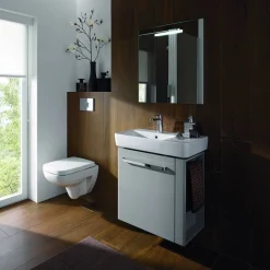 Wand-WC spülrandlos 'Renova Plan' inklusive WC-Sitz weiß
