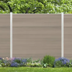 Zaun-Komplettset 'Roma Line' WPC schilf mit Pfosten eloxiert zum Einbetonieren 565 x 180 cm